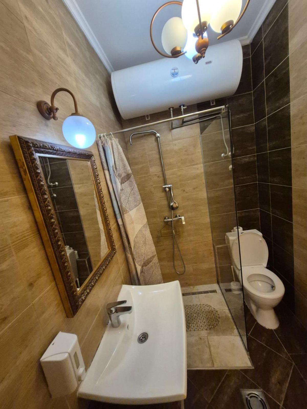 Authentic Belgrade Centre Apartments For Large Groups, Republic Square - Up To 47 People In 5 Apartments Quarto foto