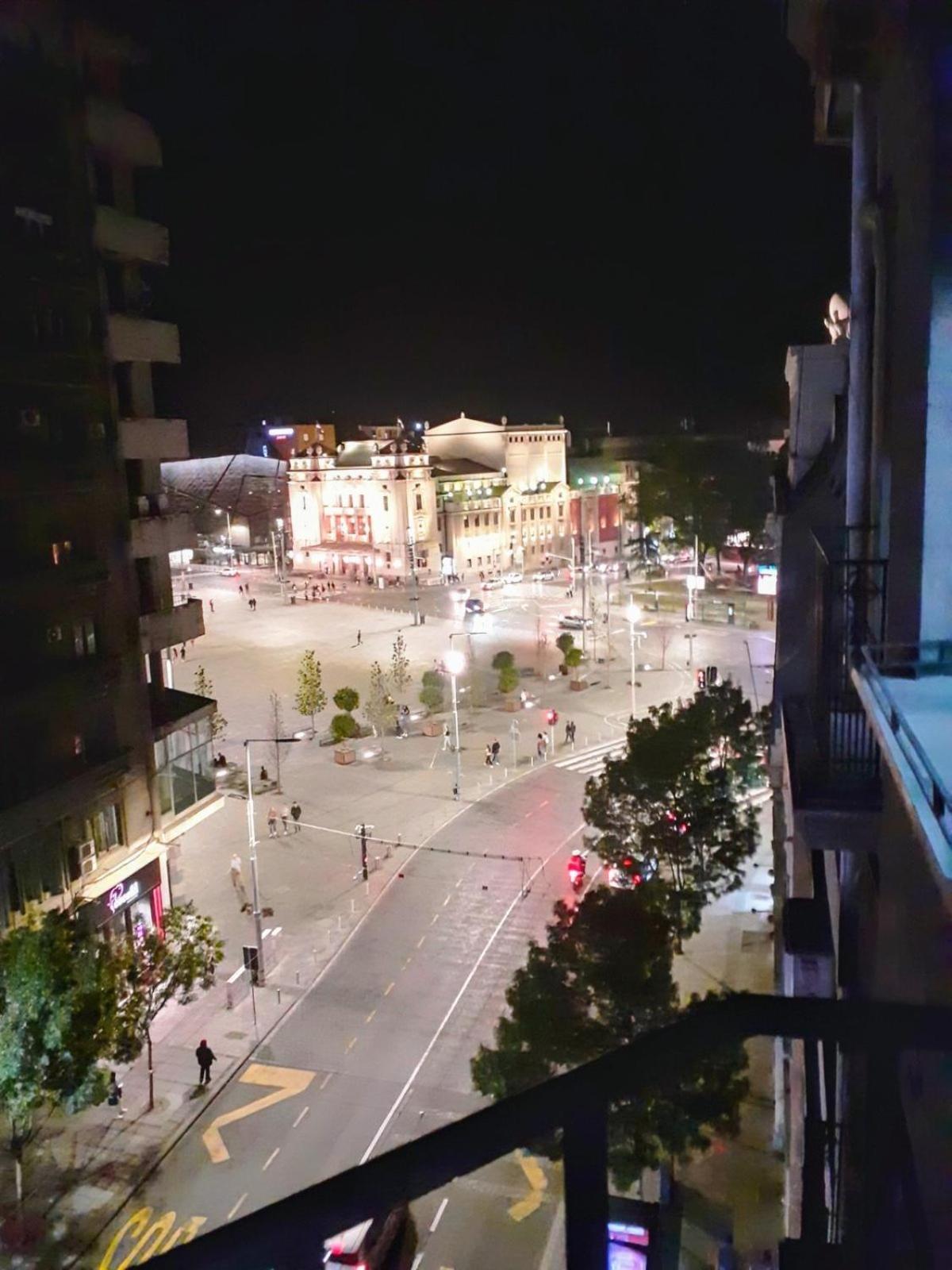 Authentic Belgrade Centre Apartments For Large Groups, Republic Square - Up To 47 People In 5 Apartments Quarto foto
